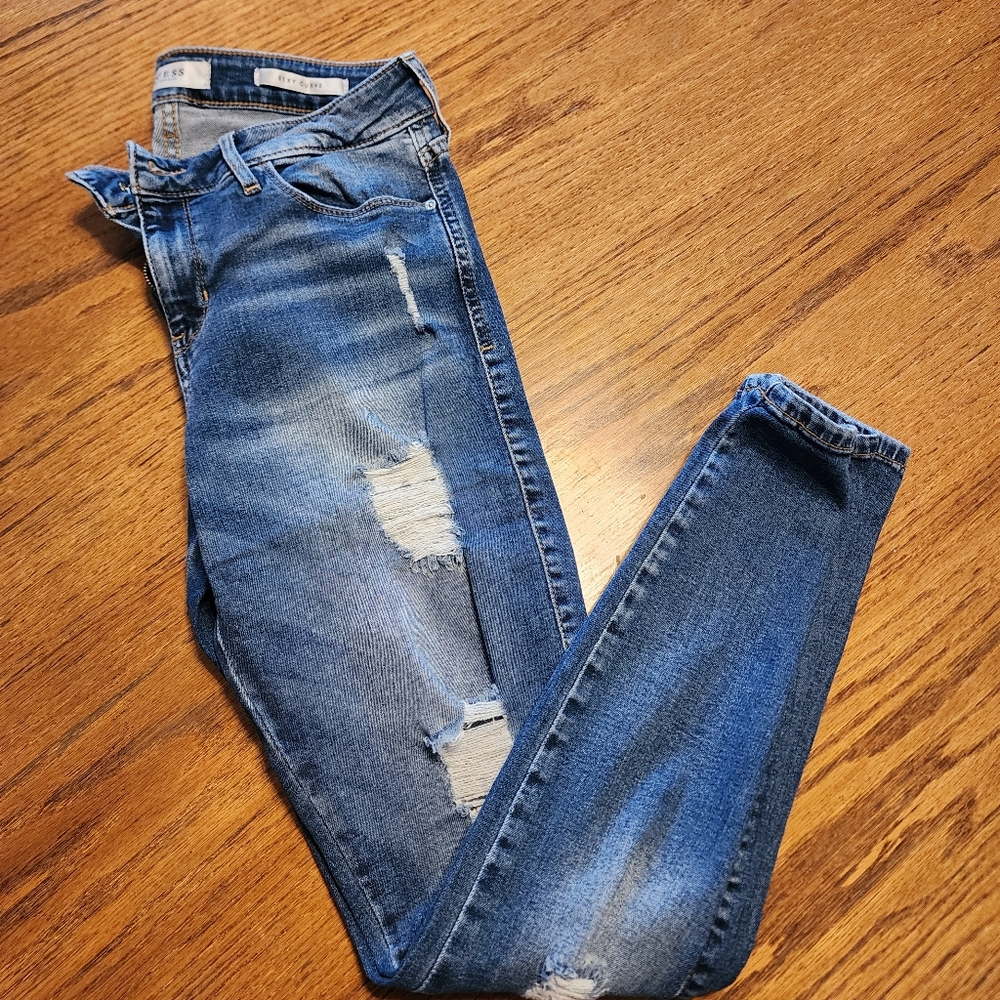 Guess size 29 womens jeans